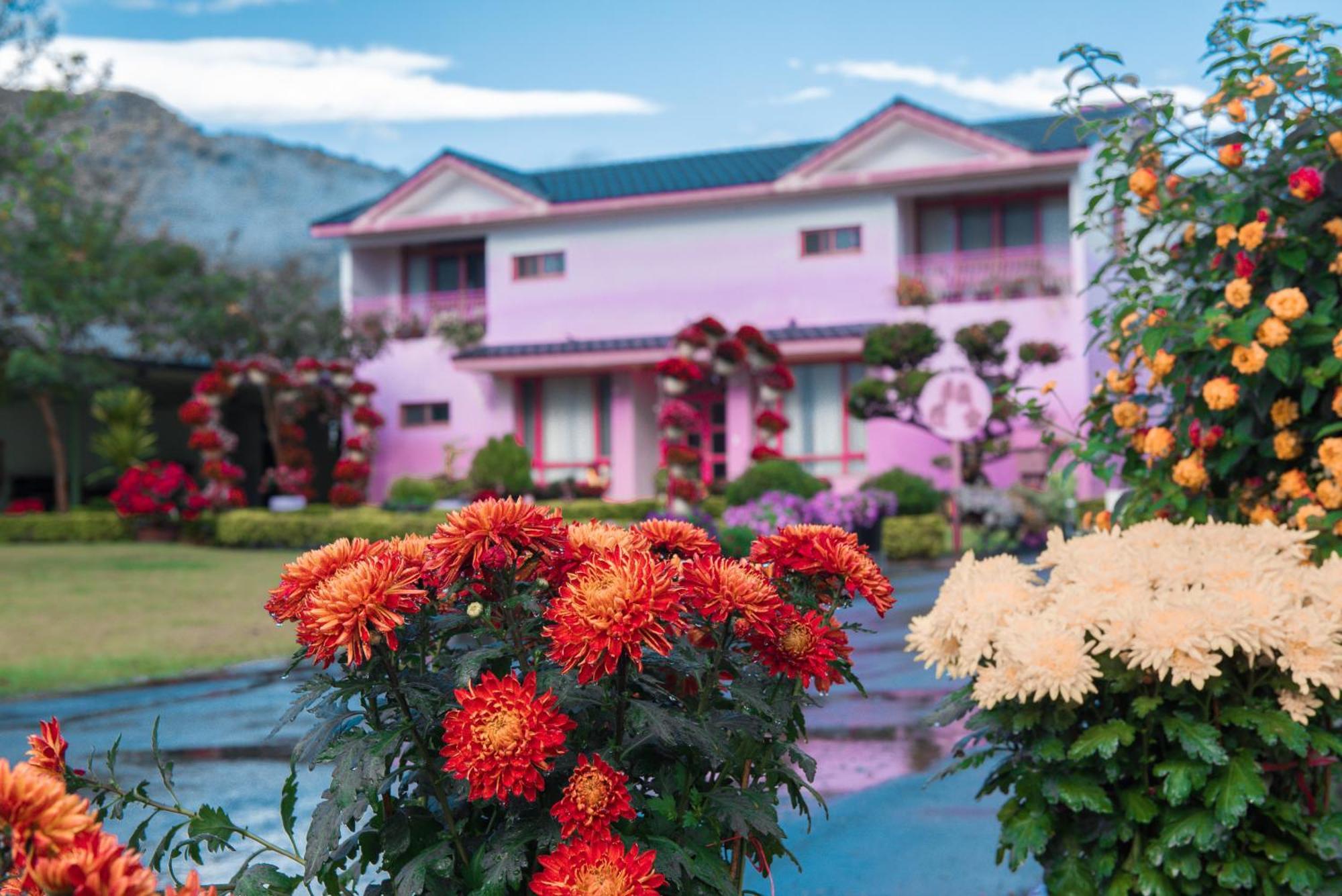 Xinfu Traveler Inn Taiping  Esterno foto