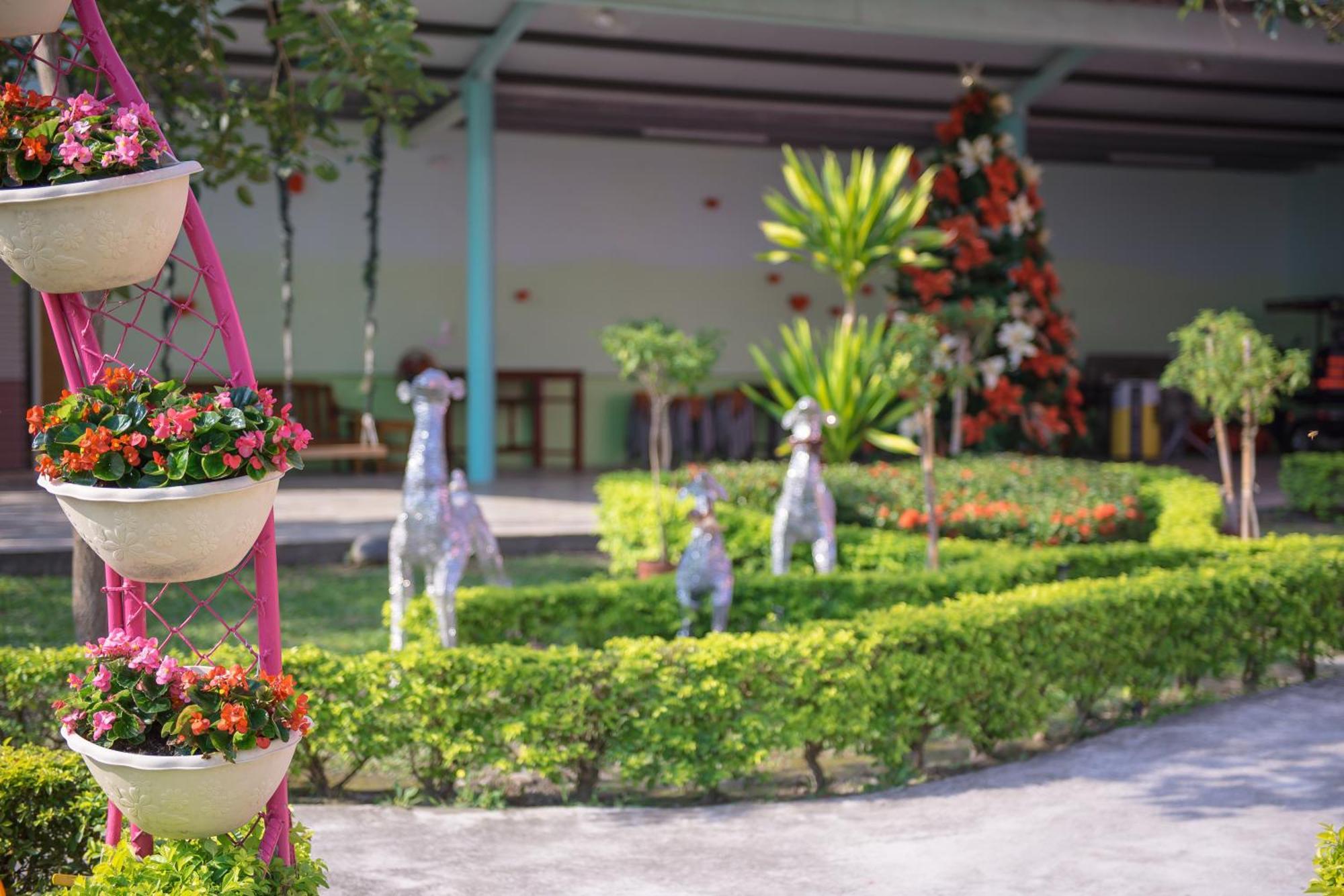 Xinfu Traveler Inn Taiping  Esterno foto