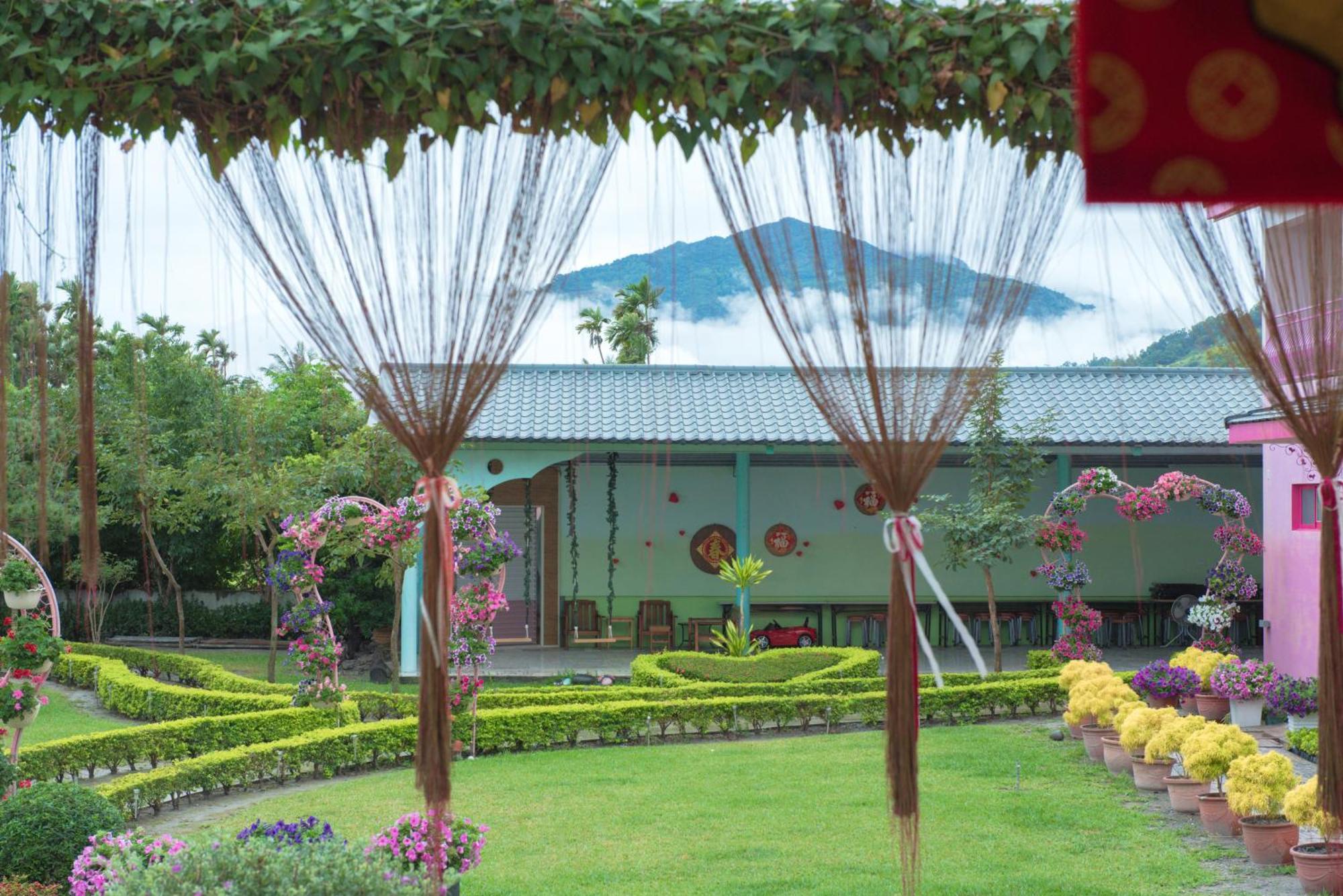 Xinfu Traveler Inn Taiping  Esterno foto